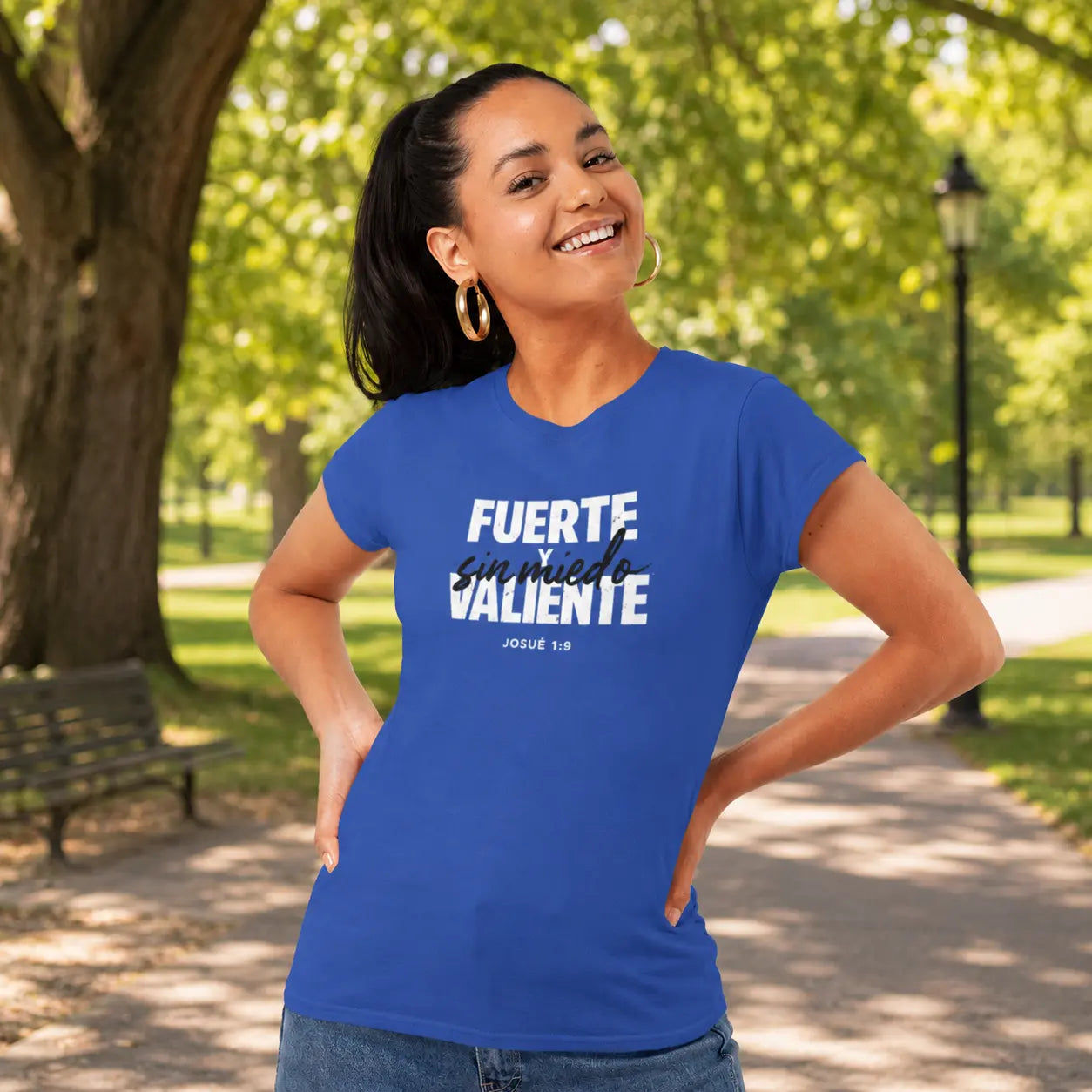 Fuerte sin Miedo Tee - Crossroads Creations